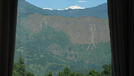 Windsongs, Kalimpong - 17.-Kanchenzonga-from-Cottage-1